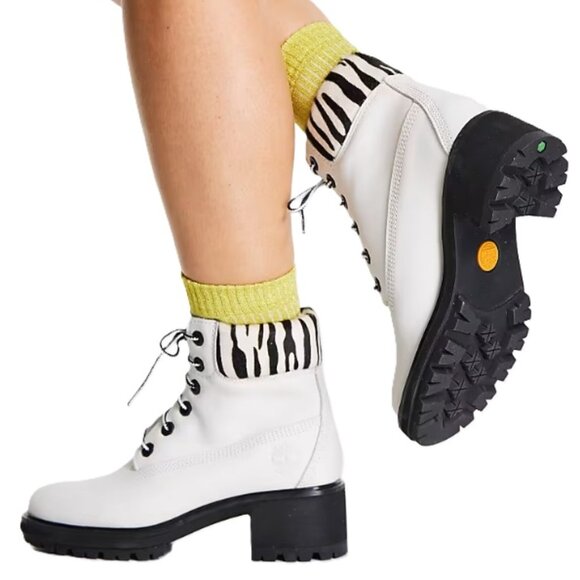 🎉NIB 🎉Timberland Kinsley 6 Inch Waterproof Boot White Nubuck - Picture 1 of 9